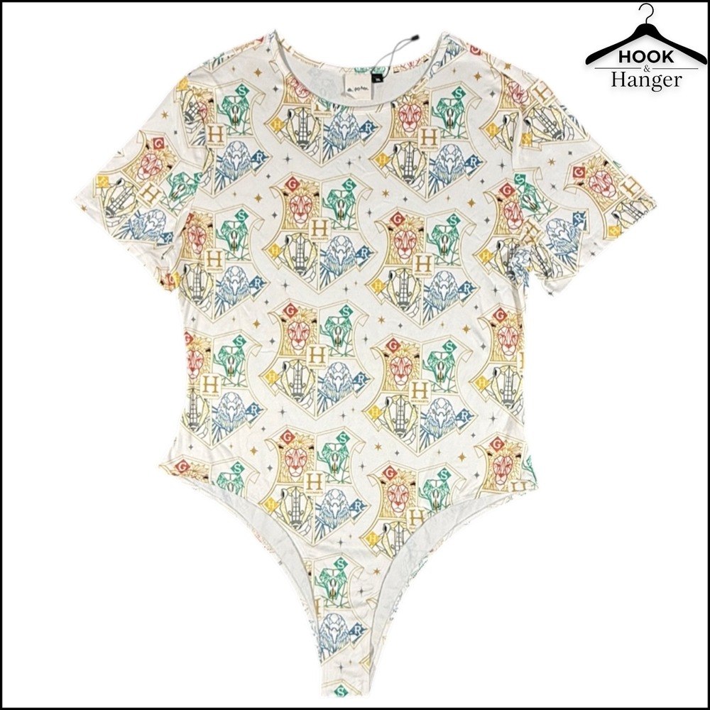 Harry Potter Hogwarts Houses Geometric Print Bodysuit XL Cream Short Sleeve New